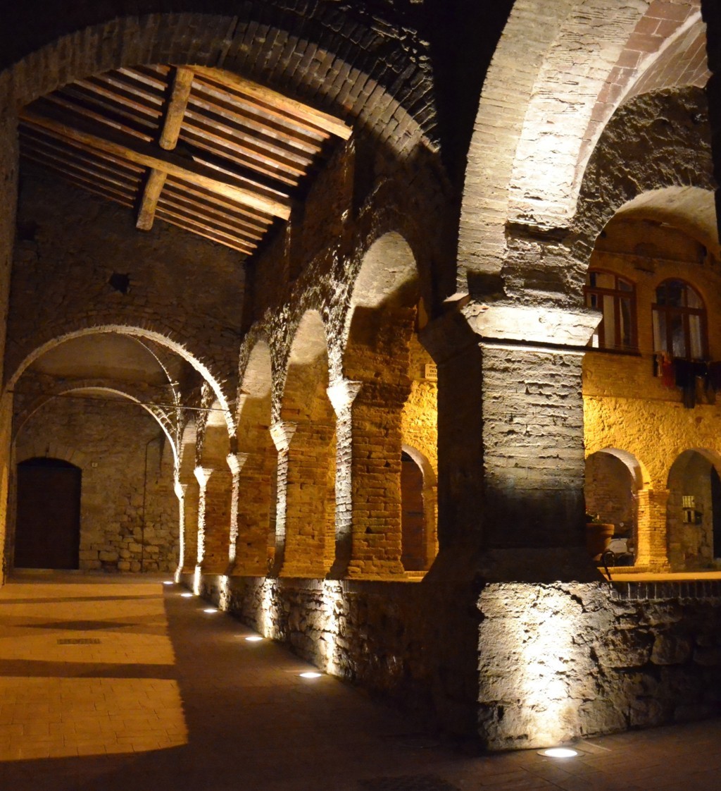 Chiostro notte 1 (FILEminimizer)